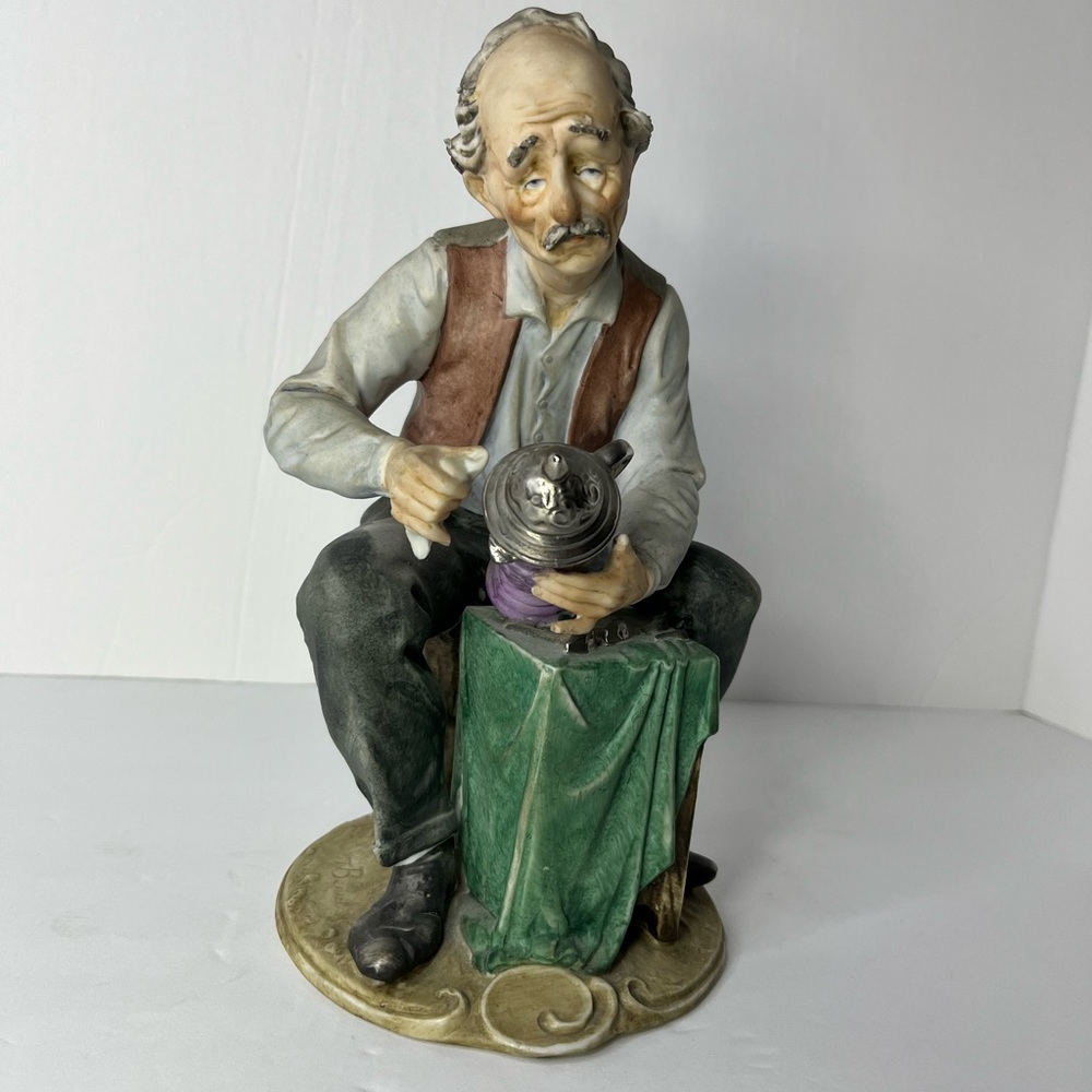 Vintage Original Arnartcreation Figurine Old Man With Beer Stein‎ Signed.